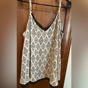 Torrid Black and Cream Sleeveless Top